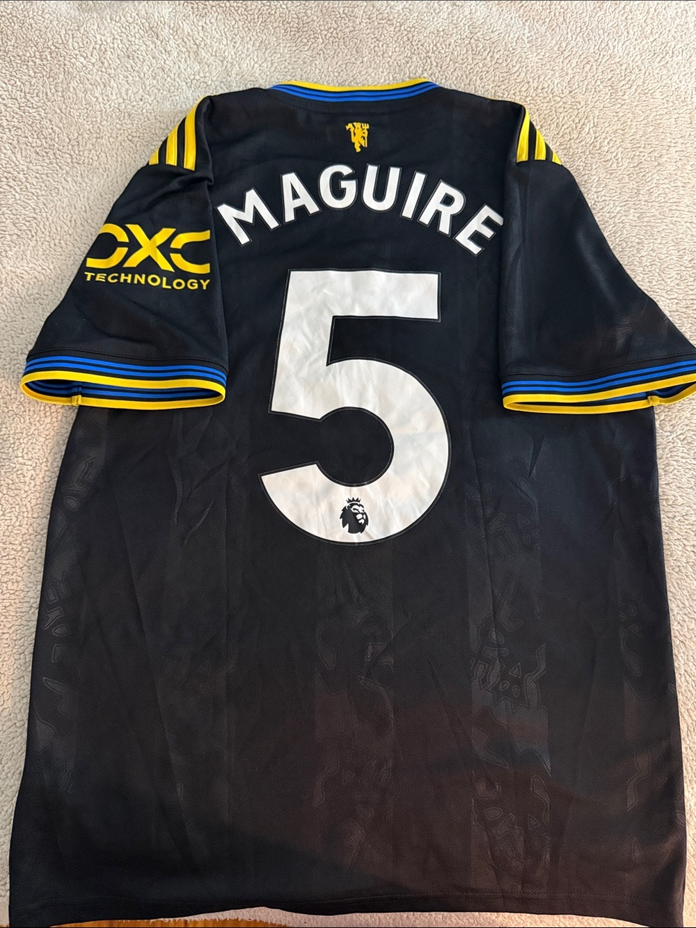 Manchester United #5 Harry Maguire 2025-26 Adidas Third Premier League Jersey